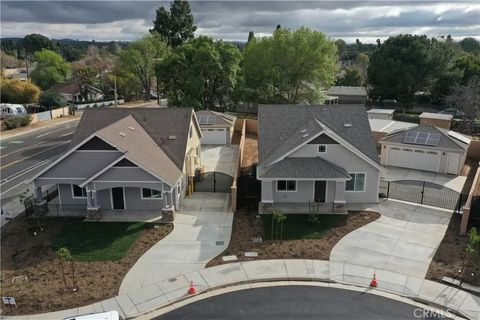 Tiny photo for 5215 Peony Court, Riverside, CA 92506 (MLS # IV25252357)