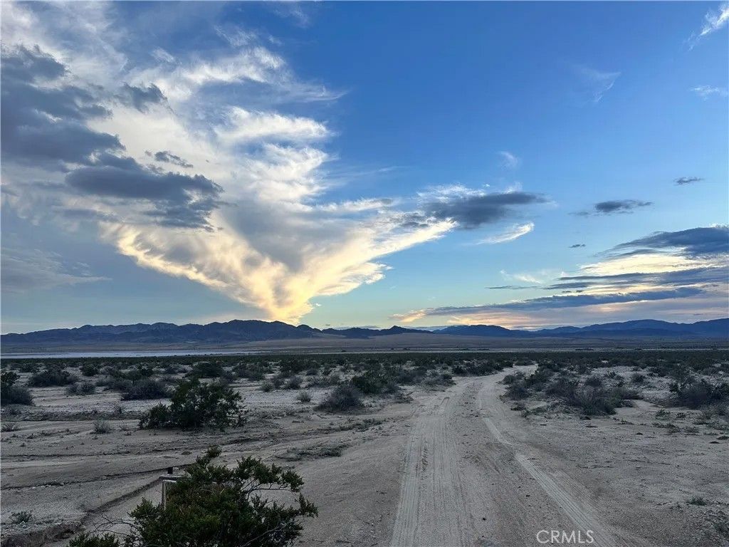 Photo of 0 New Ironage Rd, 29 Palms, CA 92277 (MLS # JT25269267)