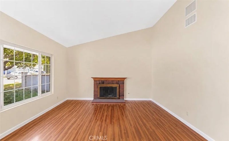 37739 Mentor Court