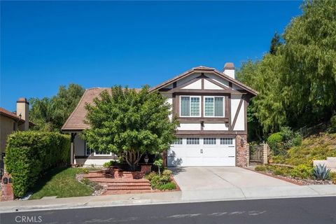 Photo of 28239 Timothy Drive, Saugus, CA 91350 (MLS # SR26080583)