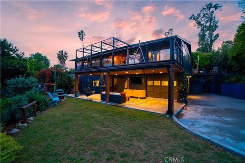 Photo of 510 Bellmarin Drive, San Pedro, CA 90731 (MLS # SB26043264)