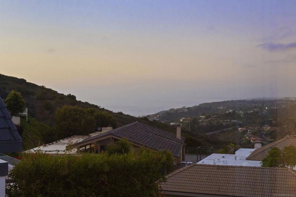 Photo of 2871 Caminito Merion, La Jolla, CA 92037 (MLS # 250041023)