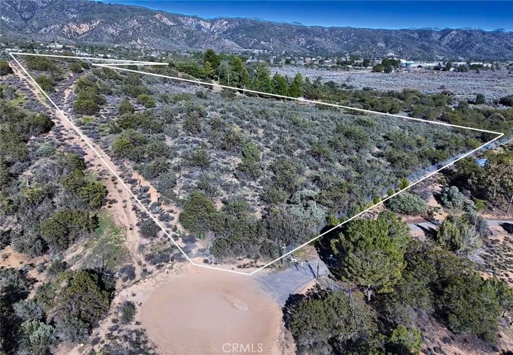 Photo of 46 Anza Crest Road, Anza, CA 92539 (MLS # DW26014065)