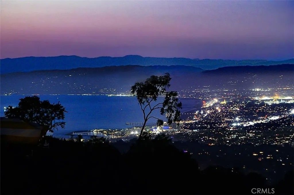 Photo of 67 Eastfield Dr, Rolling Hills, CA 90274 (MLS # PV26001592)