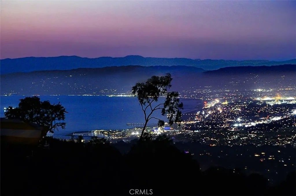 Photo of 67 Eastfield Dr, Rolling Hills, CA 90274 (MLS # PV26001592)