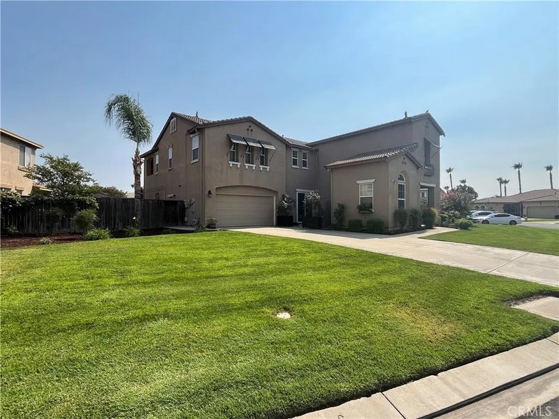 15075 Torrey Pines
