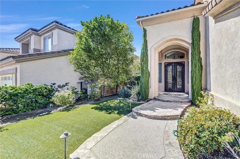 25652 Pacific Crest