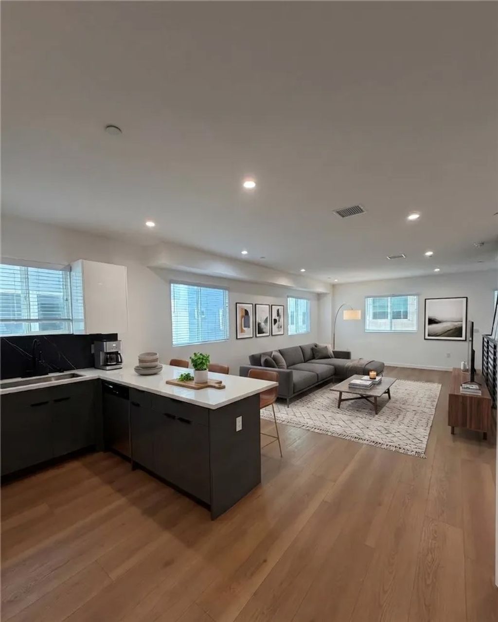 Photo of 1631 S New Hampshire Avenue #Unit 1/2, Los Angeles, CA 90006 (MLS # BB26088494)