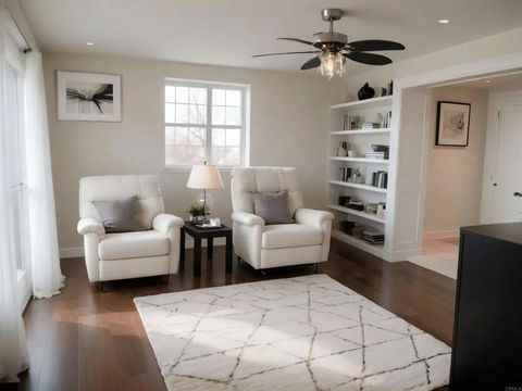 Photo of 14417 Springvale St, Poway, CA 92064 (MLS # PTP2505957)