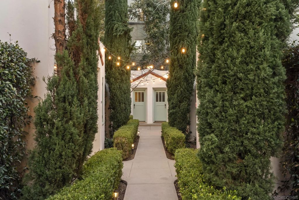 Photo of 1525-1537 Union Street, San Diego, CA 92101 (MLS # 260009061)