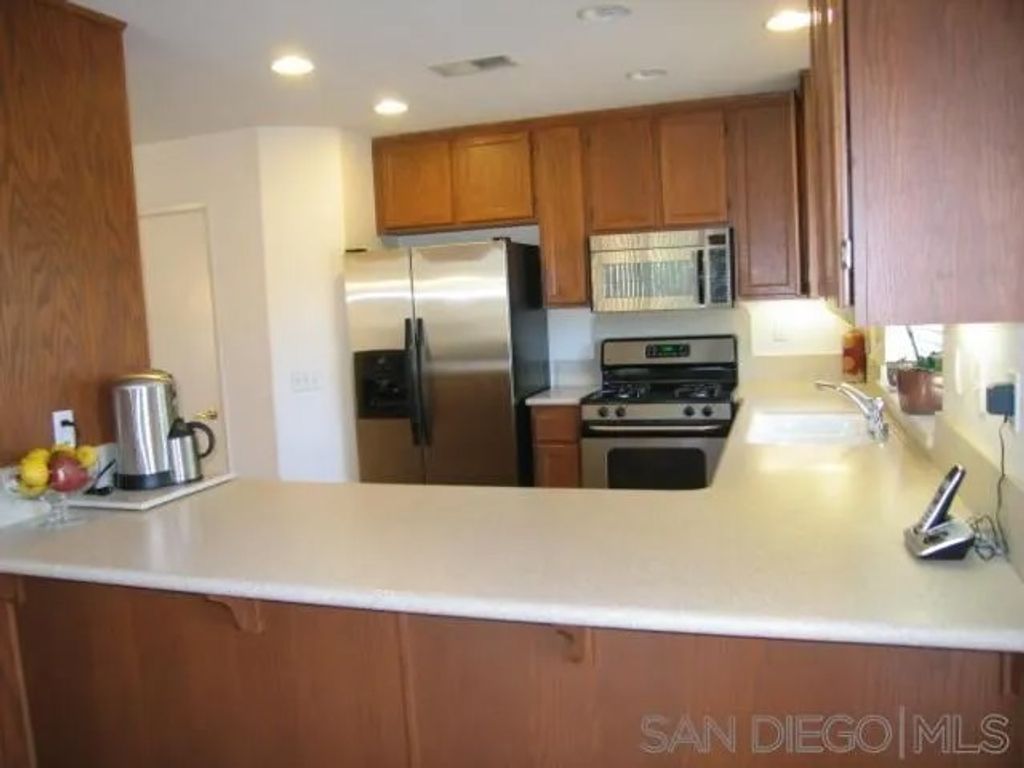 Photo of 1978 Arbor Glen, Escondido, CA 92025 (MLS # 260002377)