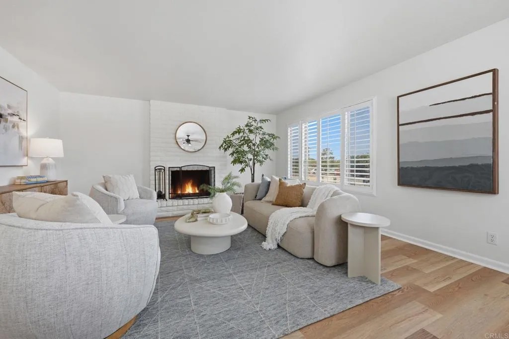 2202 Greenbrier Drive