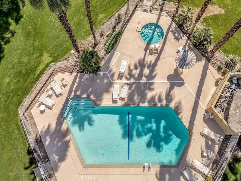 72355 Roxbury Drive