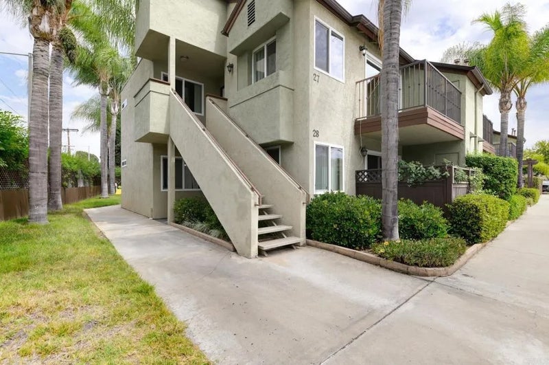 1509 E Washington Ave 27