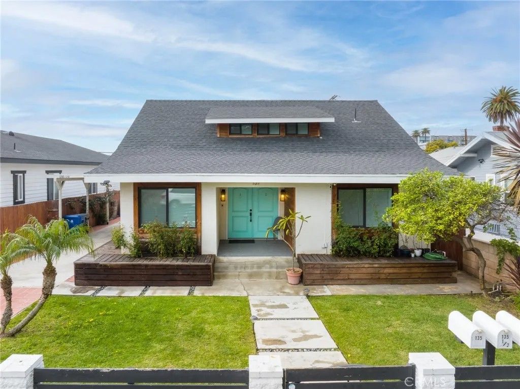 Photo of 135 N Vendome Street, Los Angeles, CA 90026 (MLS # SB26029568)