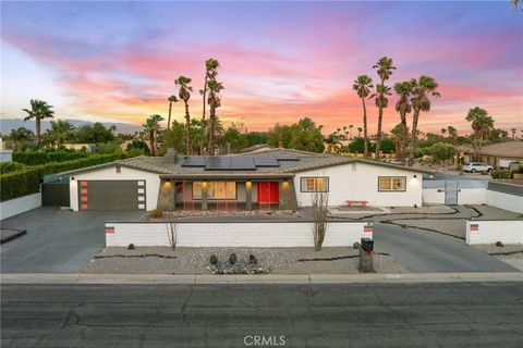 Photo of 2306 Acacia Rd E Rd, Palm Springs, CA 92262 (MLS # SW26056999)