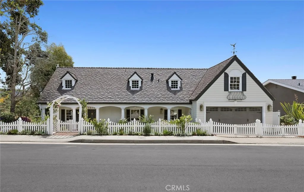 1675 Tahiti Avenue