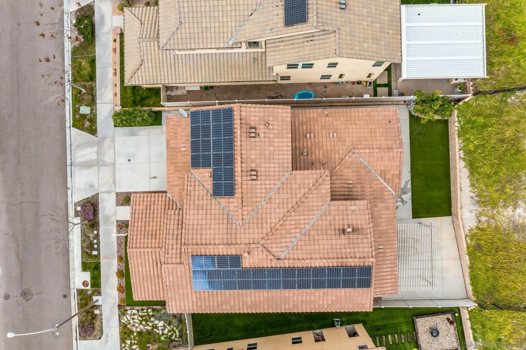 1849 Santa Christina Ave