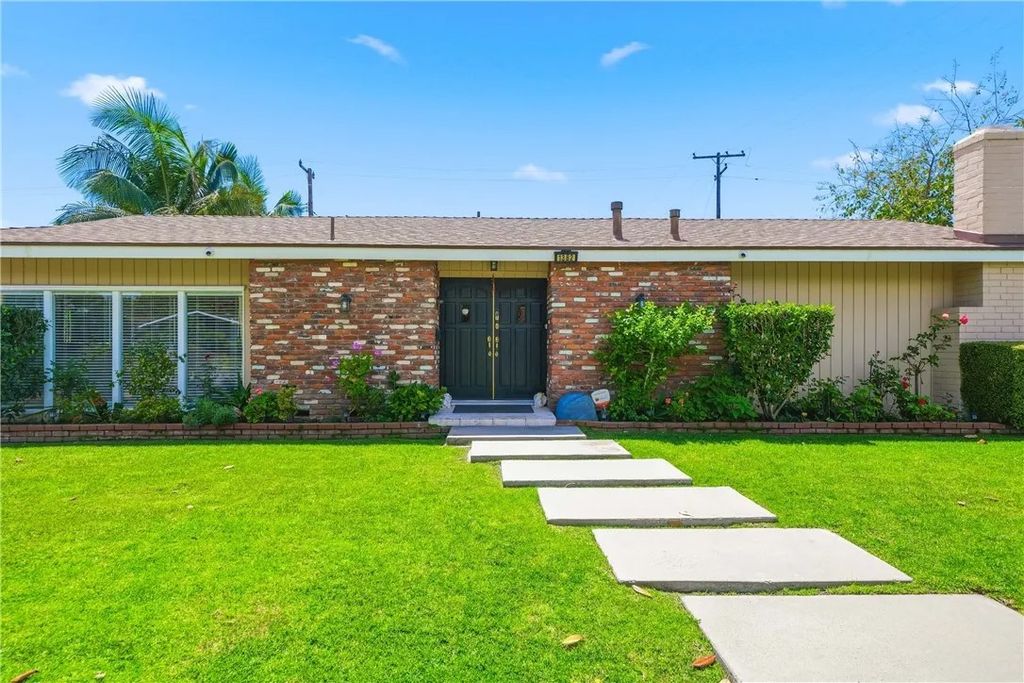 Photo of 1382 Lance Drive, Tustin, CA 92780 (MLS # PW26087776)