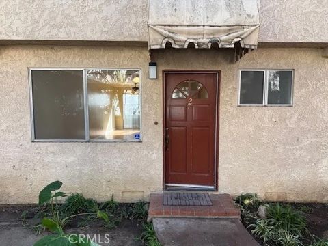 Photo of 17143 Roscoe Blvd Unit #2, Northridge, CA 91325 (MLS # SR26026654)