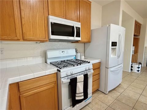 Tiny photo for 15121 Sorrel Road, Victorville, CA 92394 (MLS # HD25251656)