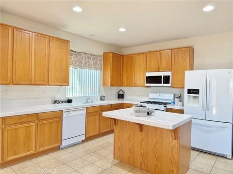 Tiny photo for 15121 Sorrel Road, Victorville, CA 92394 (MLS # HD25251656)