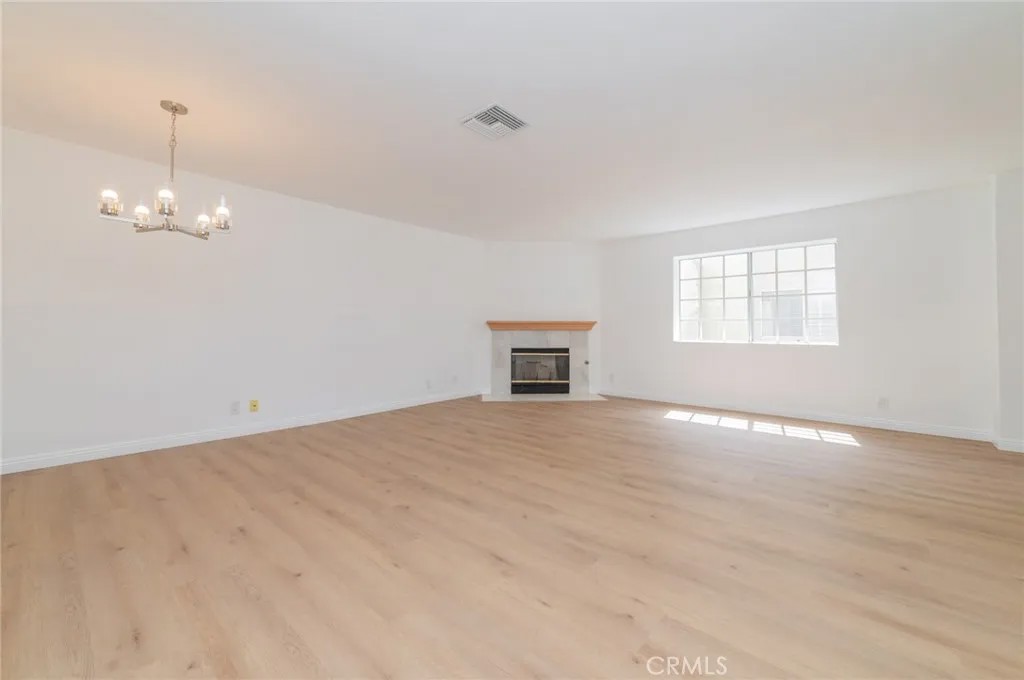 15805 Jupiter Place