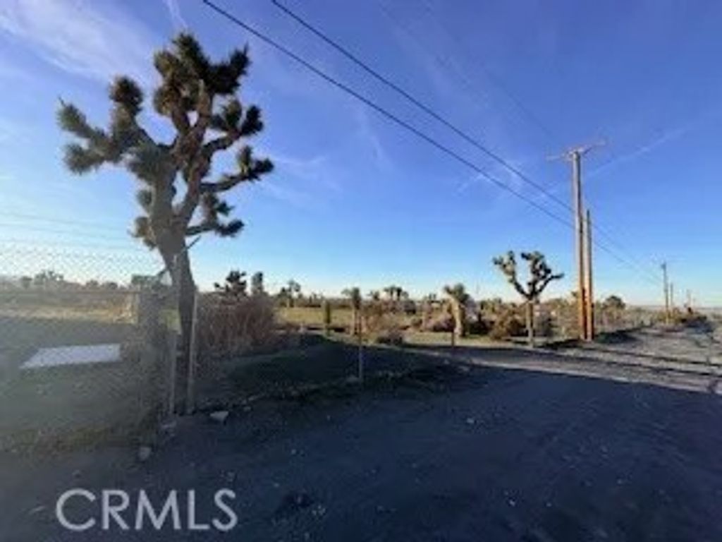 Photo of 0 Madera, Pinon Hills, CA 92372 (MLS # IV26007738)