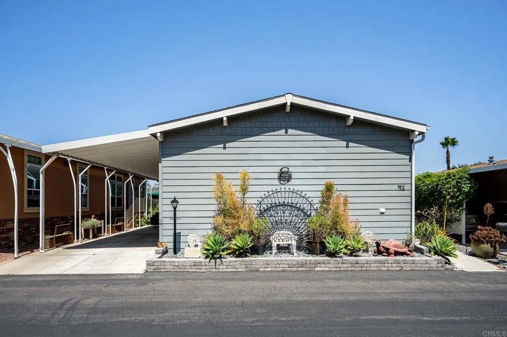 Photo of 4650 Dulin Road #192, Fallbrook, CA 92028 (MLS # NDP2507907)