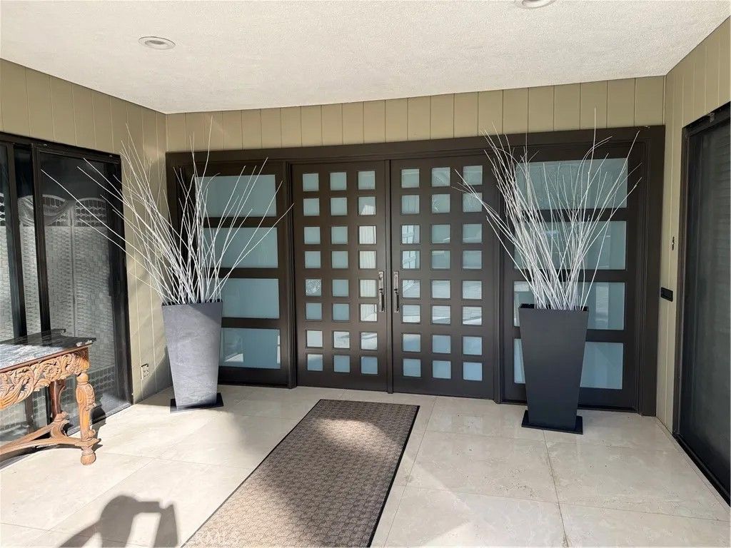 Photo of 5411 E El Cedral ST, Long Beach, CA 90815 (MLS # PW26104143)