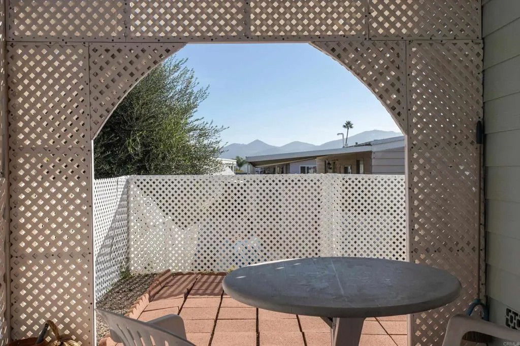 650 S Rancho Santa Fe 312