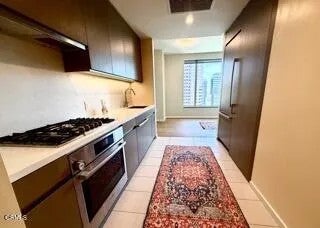 889 Francisco Street 2207