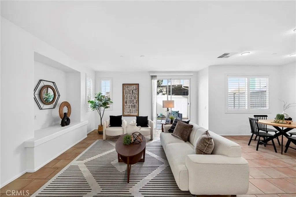 Photo of 11515 Bridgecourt Dr, Riverside, CA 92505 (MLS # PW25269791)