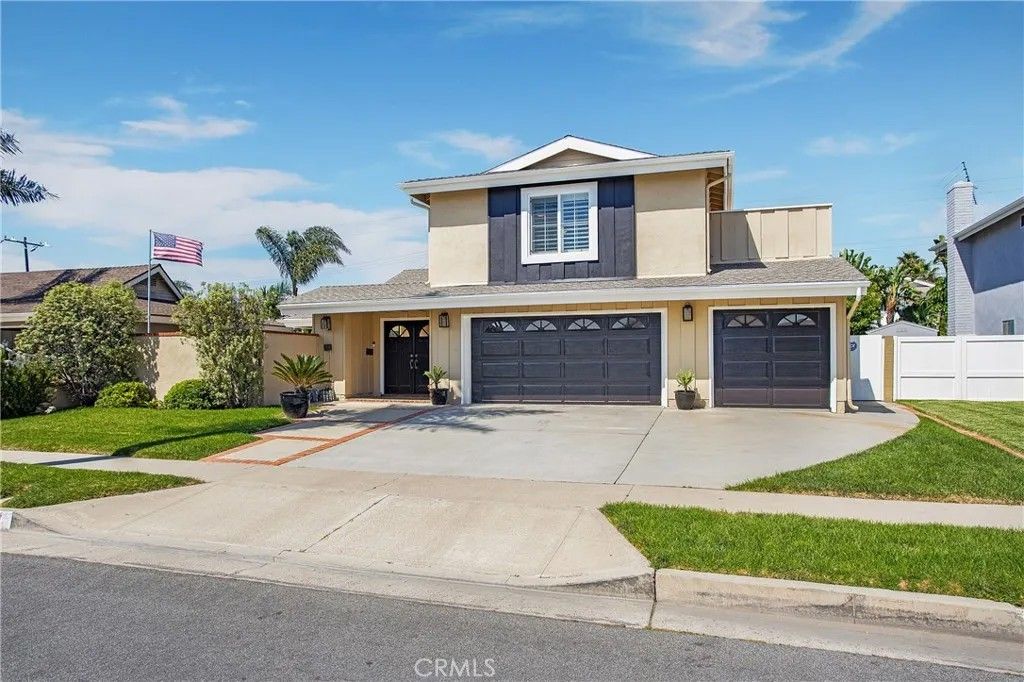 Photo of 9091 Aloha Dr, Huntington Beach, CA 92646 (MLS # OC26078205)