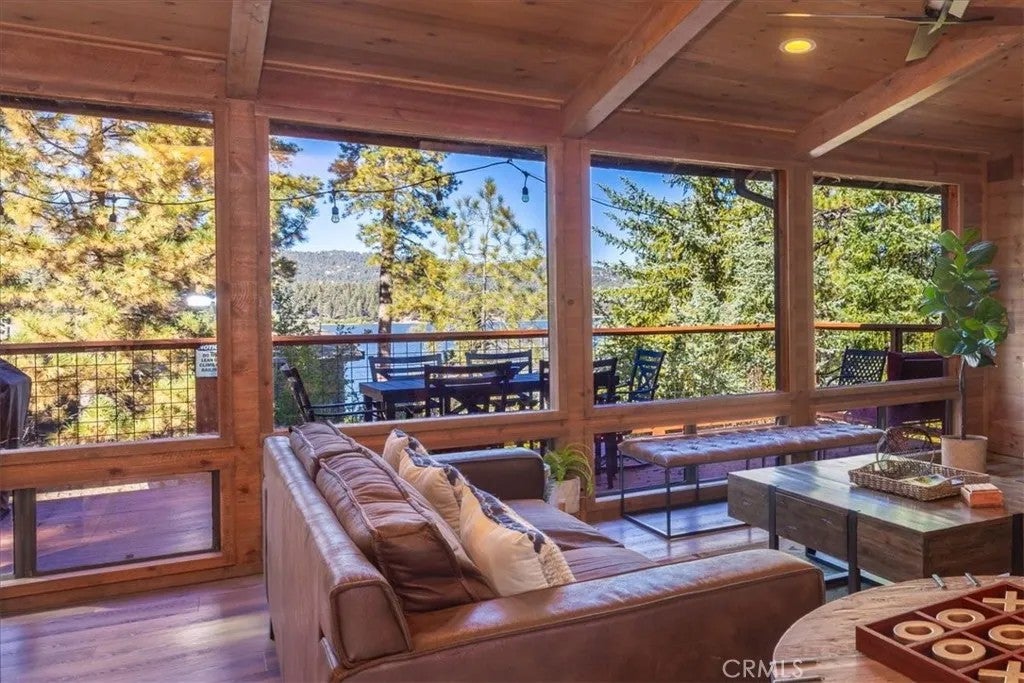 Photo of 38840 Waterview DR, Big Bear Lake, CA 92315 (MLS # IG26205695)