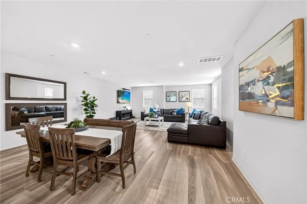 1208 Dock Lane