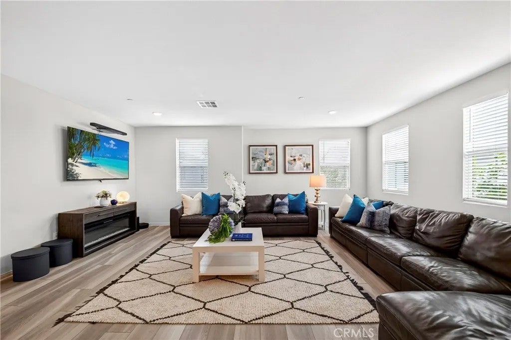 1208 Dock Lane