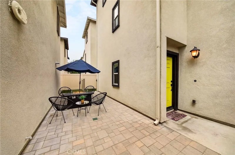 1208 Dock Lane