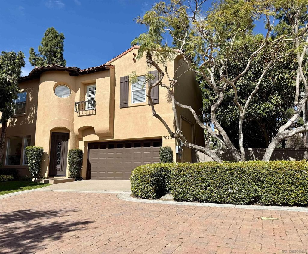 Photo of 7073 Surfbird Cir, Carlsbad, CA 92011 (MLS # 260004874)