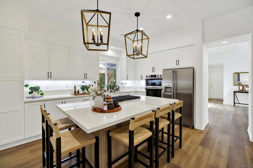 Photo of 7073 Surfbird Cir, Carlsbad, CA 92011 (MLS # 260004874)