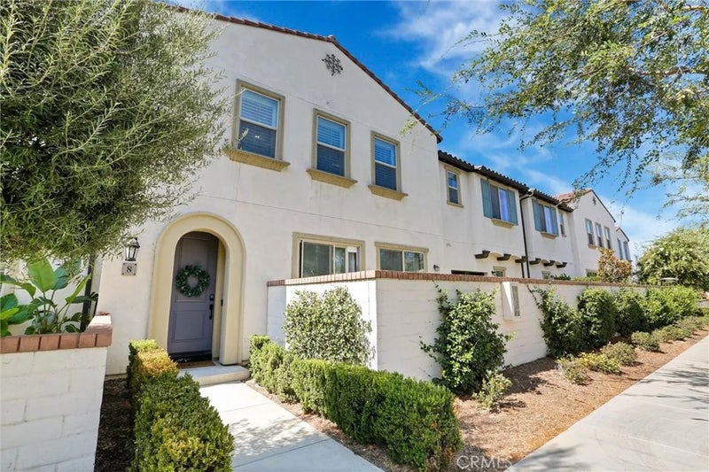 2785 E Berry Loop Privado