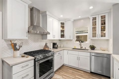 Tiny photo for 1434 N Rose Street, Burbank, CA 91505 (MLS # AR25231933)