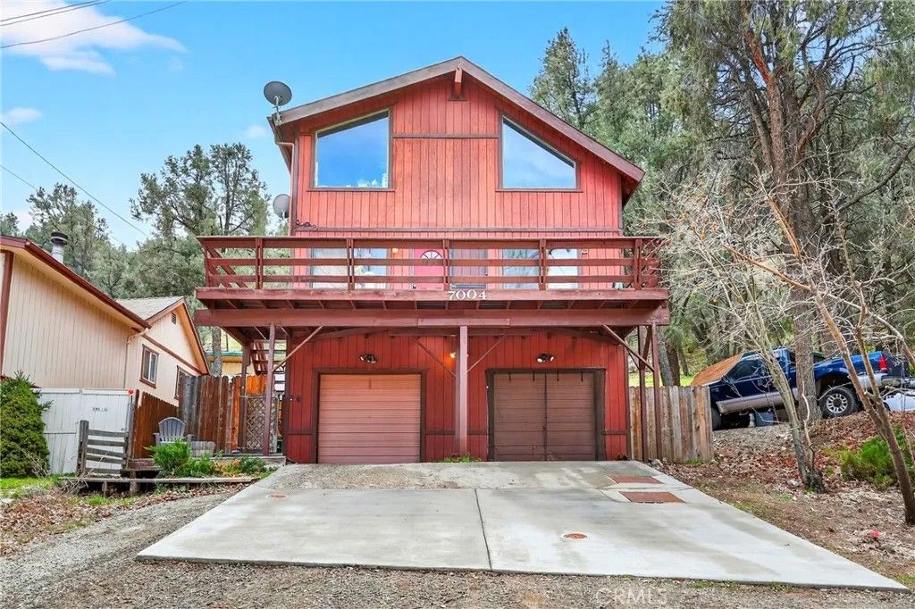 Photo of 7004 Foothill Drive, Frazier Park, CA 93225 (MLS # SR26059589)