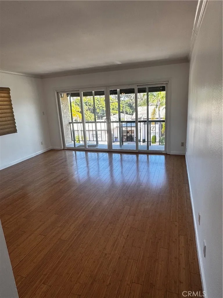 5898 E Naples
