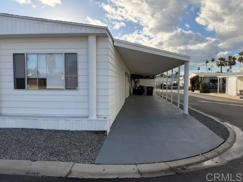 Photo of 601 Kirby #178, Hemet, CA 92545 (MLS # PTP2601319)