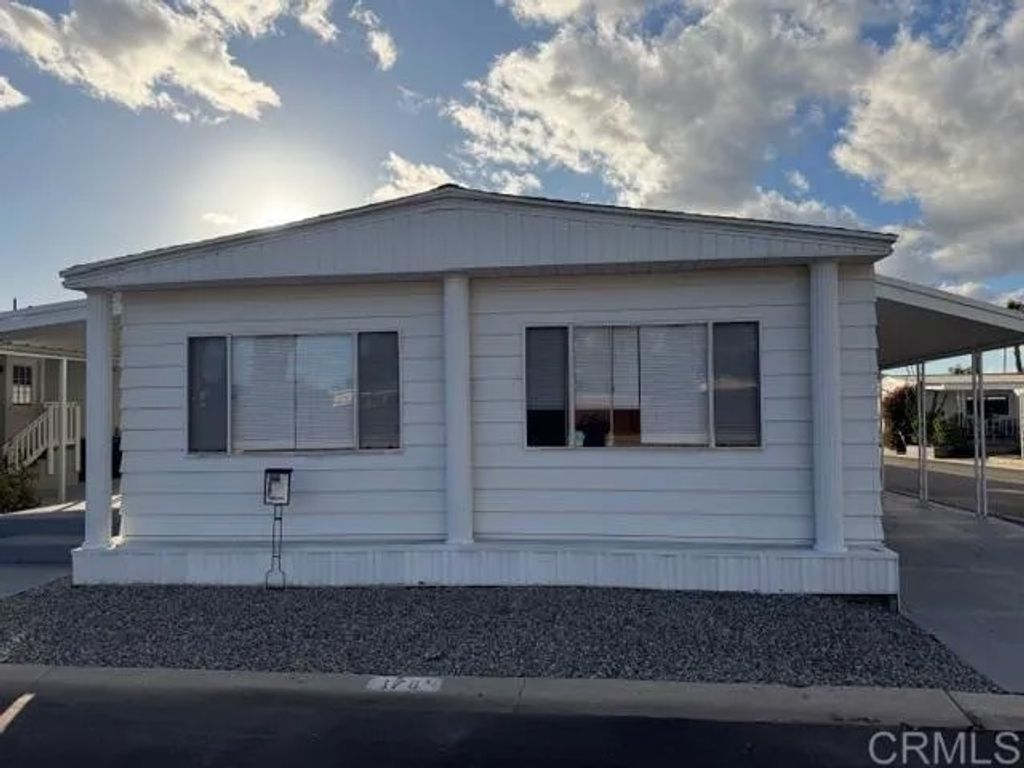 Photo of 601 Kirby #178, Hemet, CA 92545 (MLS # PTP2601319)