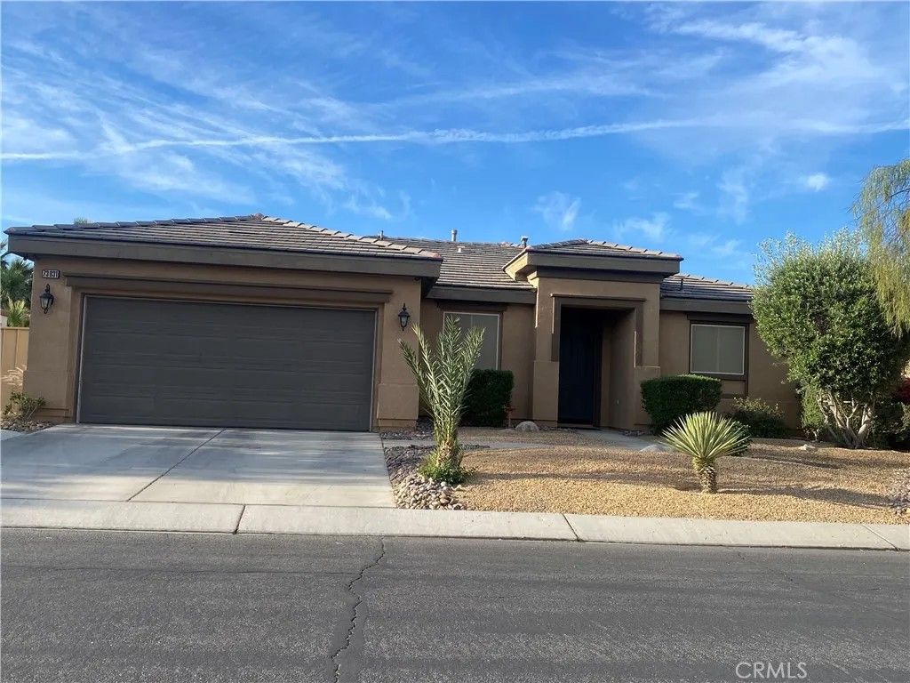 Photo of 73831 Cezanne Dr, Palm Desert, CA 92211 (MLS # IG26055622)