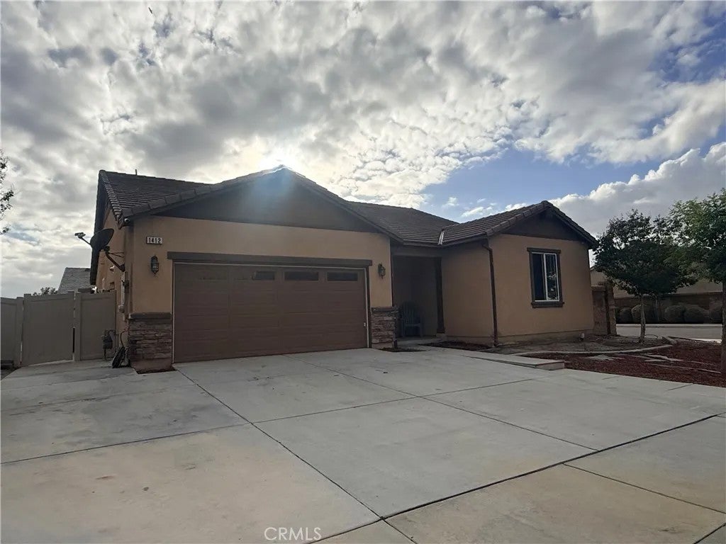 Photo of 1412 Chardonnay PL, San Jacinto, CA 92582 (MLS # SW26222466)