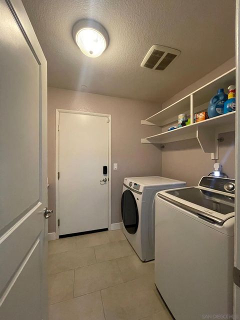 Tiny photo for 1883 Aquamarine Ct #7, Chula Vista, CA 91913 (MLS # 250041660)