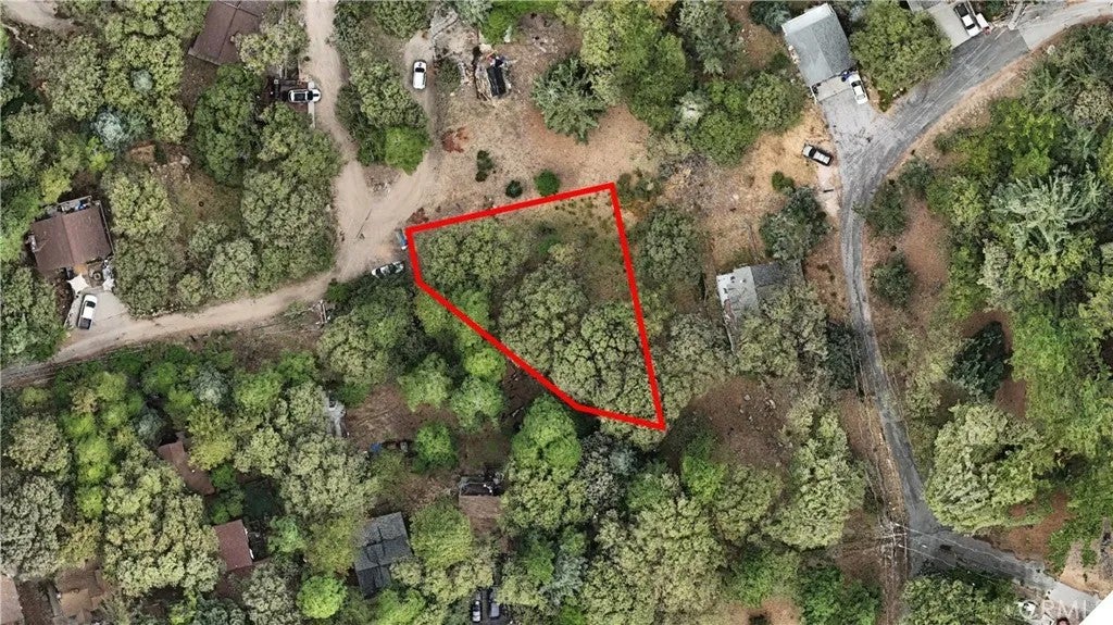 Photo of 757 Scenic View, Crestline, CA 92325 (MLS # HD26213599)
